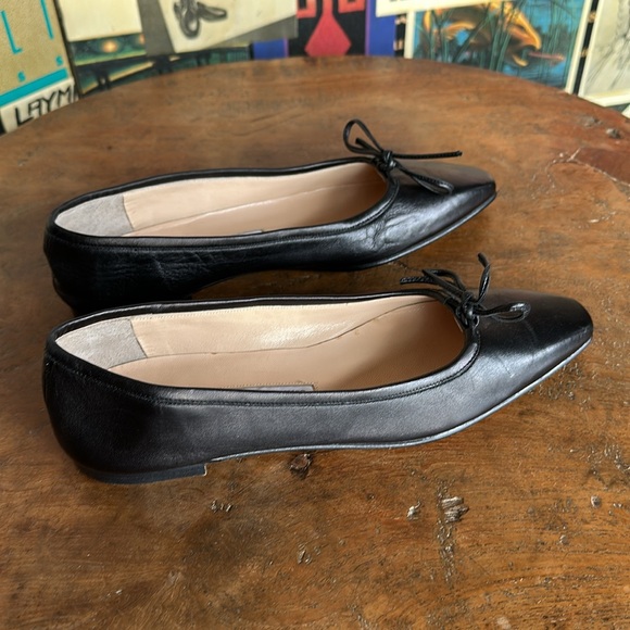 Vintage Manolo Blahnik Ballet Flats with Bows - Picture 4 of 8